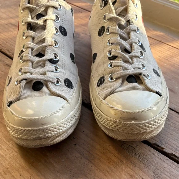 Comme des Garcons PLAY x Converse Sneakers with Black Dots - Picture 8 of 13